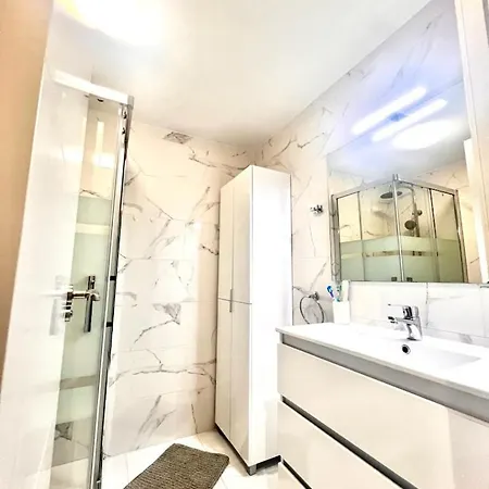 Sommar Apartament